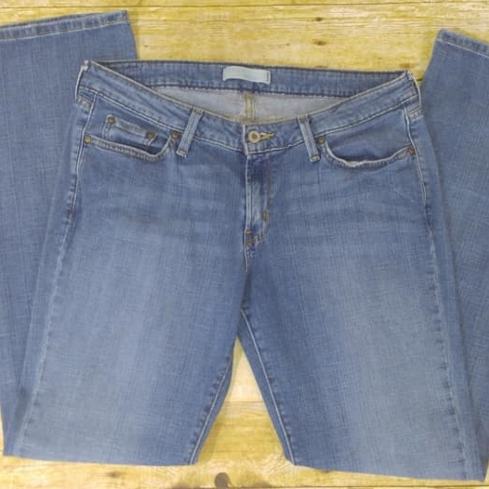 Levi's 545 Low Bootcut Size 12 Long
